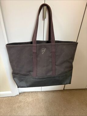 Eddie Bauer Brown Canvas Tote with Black/Green bottom